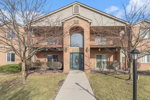 177 Lakeside Dr #5, Southgate, MI 48195