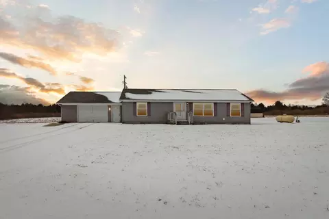 5650 E Medor Rd, Harrisville, MI 48740