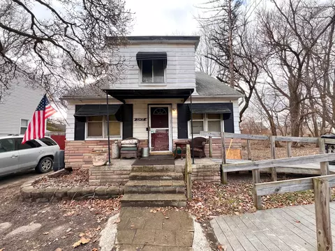 22437 Le Fever Ave, Warren, MI 48091