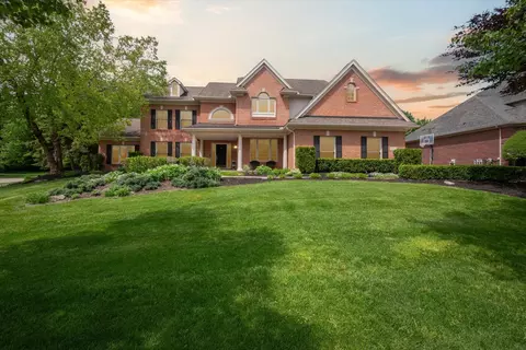 16171 Pine Valley Dr, Northville, MI 48168