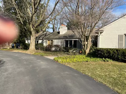 6285 Hills Dr, Bloomfield Hills, MI 48301