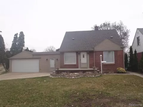 3301 Hollywood St, Dearborn, MI 48124