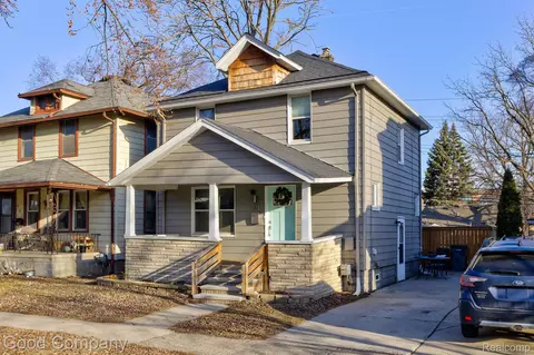 231 E Saratoga St, Ferndale, MI 48220