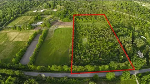Putnam Rd, Dalton, MI 49445