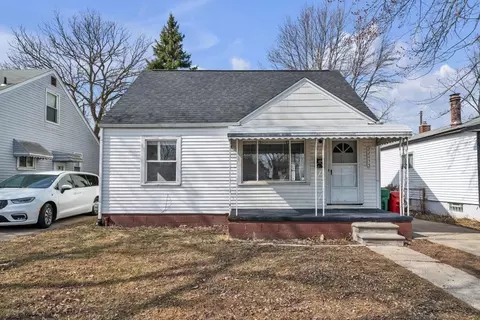 22055 David Ave, Eastpointe, MI 48021