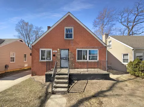 20895 Sunset Ave, Warren, MI 48091