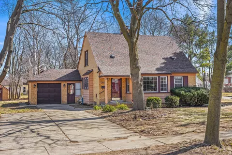 15128 Kipke, Redford, MI 48239