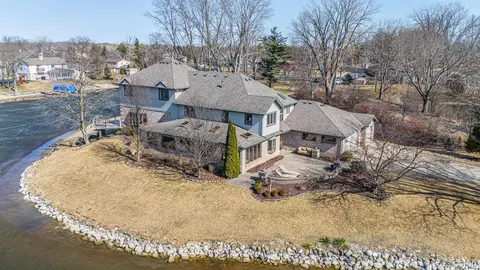 3532 Raftwood Dr, Commerce, MI 48382