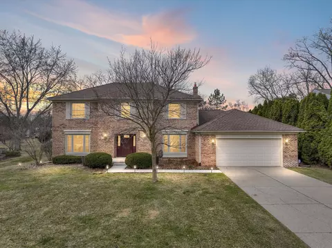 29477 Parkside St, Farmington Hills, MI 48331
