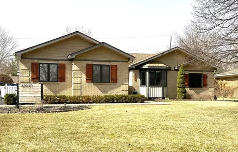 53447 Garland Dr, Shelby Township, MI 48316