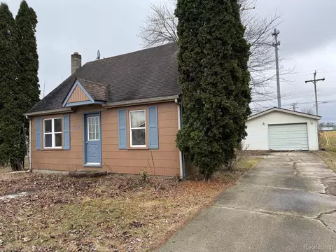 4063 Main St, Brown City, MI 48416