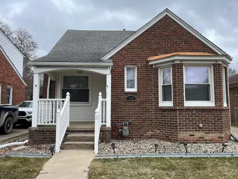 7553 Weddel St, Taylor, MI 48180
