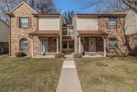35826 Castlewood, Westland, MI 48185