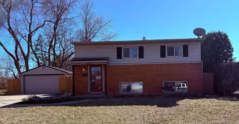 11804 Chattman Dr, Sterling Heights, MI 48313