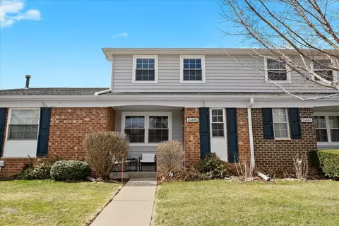 24683 Olde Orchard St 210 33 St #210, Novi, MI 48375