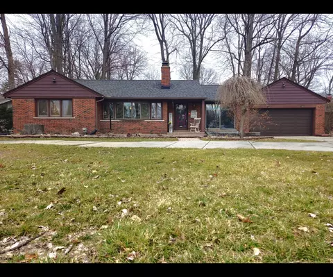 21837 Wendell St, Clinton Township, MI 48036