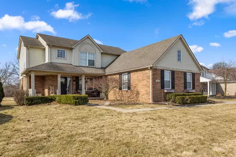 24871 Parklane Dr, Flat Rock, MI 48134