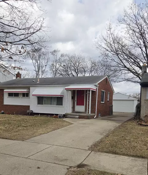 18296 Macarthur St, Redford, MI 48240