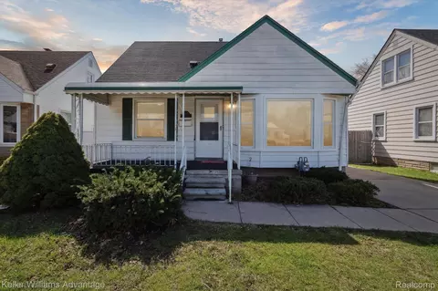 2077 Goddard Rd, Lincoln Park, MI 48146