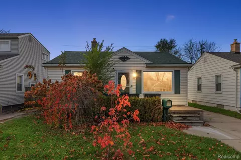 2529 Mcdowell St, Ferndale, MI 48220