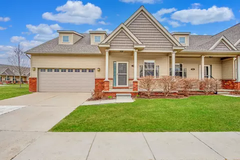 259 Victoria Dr, Dexter, MI 48130