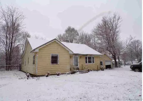 515 W Fifth St, Constantine, MI 49042