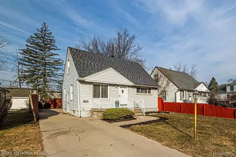 3263 Prairie Ave, Royal Oak, MI 48073