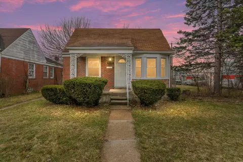 8681 Artesian St, Detroit, MI 48228