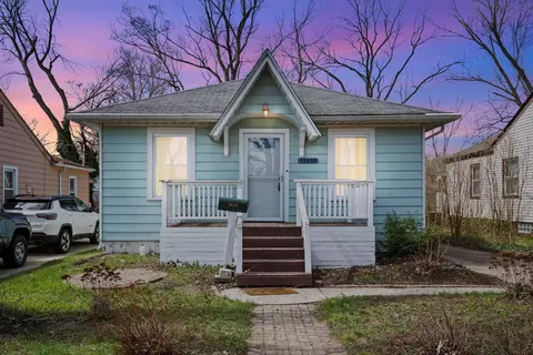 19339 Centralia, Redford, MI 48240