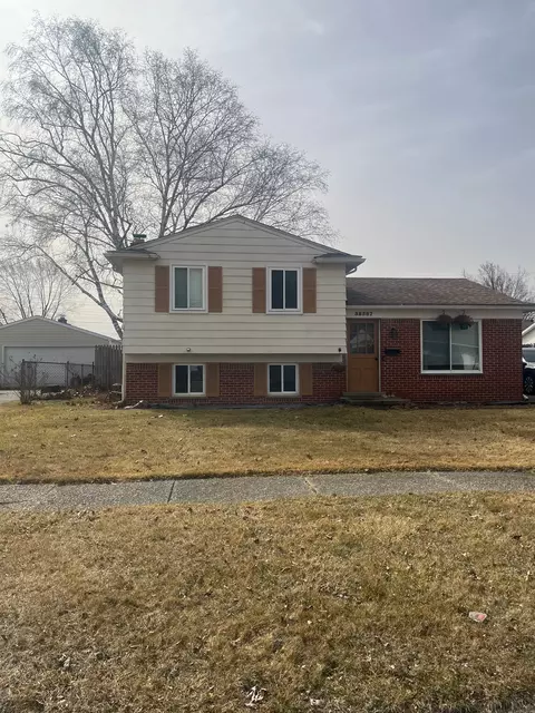 38587 Lawrence, Westland, MI 48186