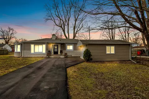 39271 Ormsby St, Clinton Township, MI 48036
