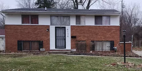 6136 Flowerday Dr, Mount Morris, MI 48458