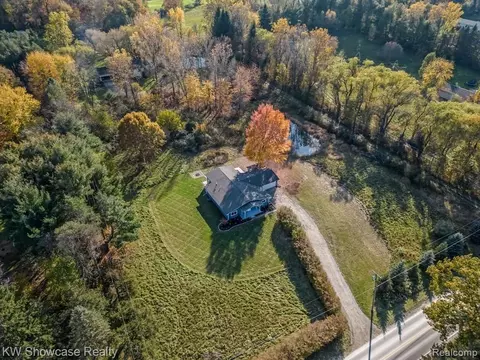 5461 W Coon Lake Rd, Marion, MI 48843