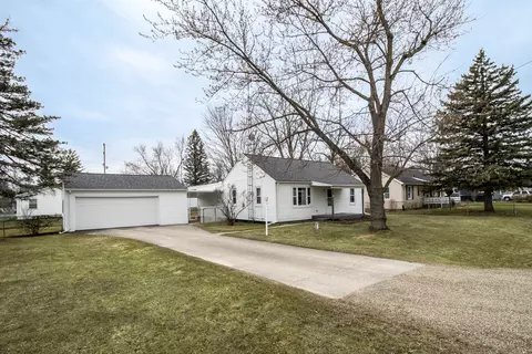 1142 Haven St, Mount Morris, MI 48458