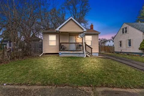 2544 Brown St, Flint, MI 48503