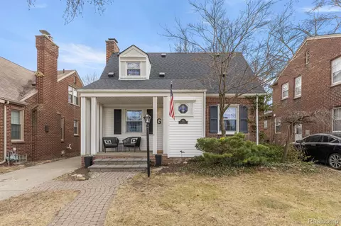 916 N Melborn St, Dearborn, MI 48128