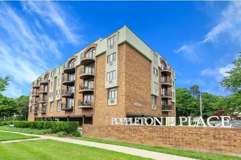 35300 Woodward #305, Birmingham, MI 48009