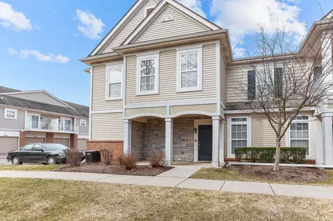 17211 Addington Dr, Commerce, MI 48390