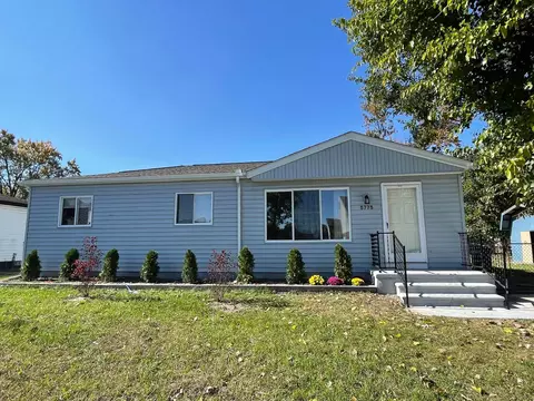 5775 N Dowling St, Westland, MI 48185