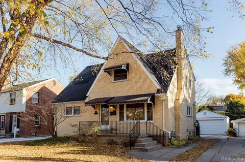 440 Alter Rd, Detroit, MI 48215