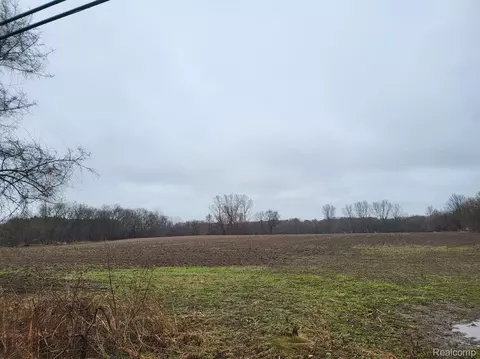 9158 E Richfield Rd, Richfield, MI 48423