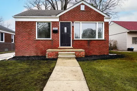 6855 Kingsbury St, Dearborn Heights, MI 48127