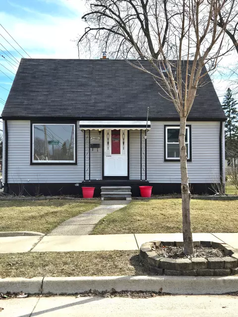 24601 Hickory, Dearborn, MI 48124