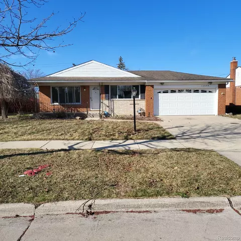 14252 Stratford St, Riverview, MI 48193