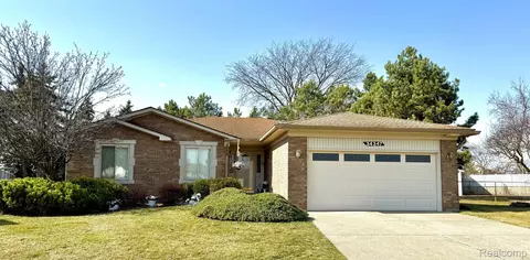 34347 Claudia Crt Ct, Sterling Heights, MI 48310