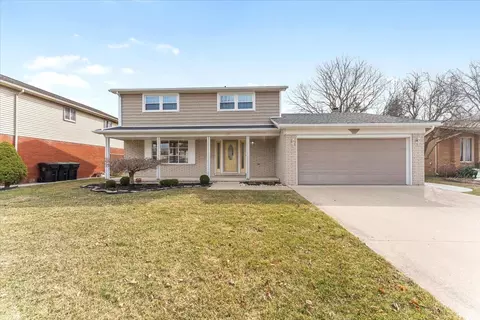 1571 Glen Ln, Trenton, MI 48183