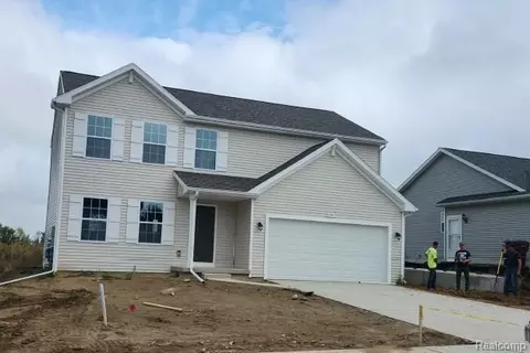 8286 Majestic Blvd, Handy, MI 48836