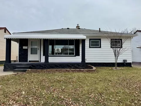29710 Rosemont St, Roseville, MI 48066