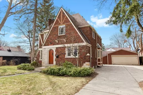 16145 Sunderland Rd, Detroit, MI 48219
