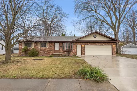31430 Pierce St, Garden City, MI 48135